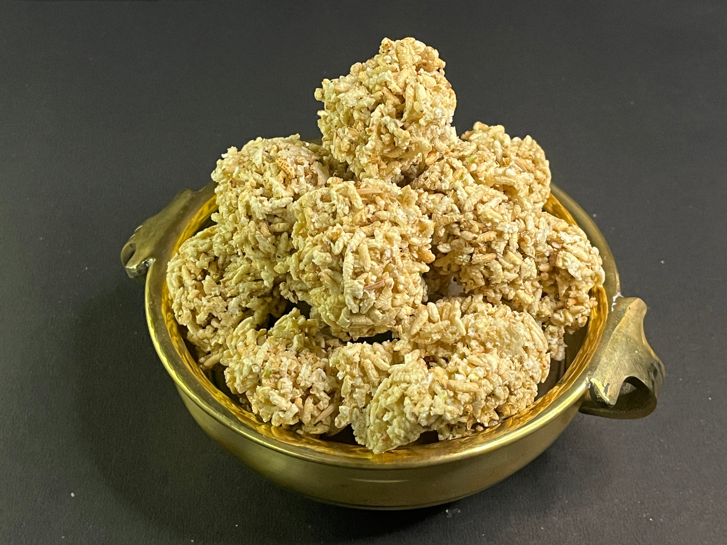 Aralu Sandige (Puffed Paddy Fryums)